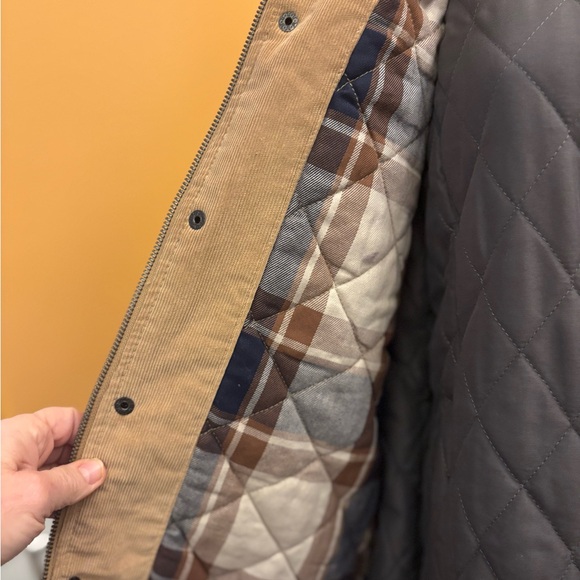 Levi's Tan Shirt Jacket - Picture 3 of 11